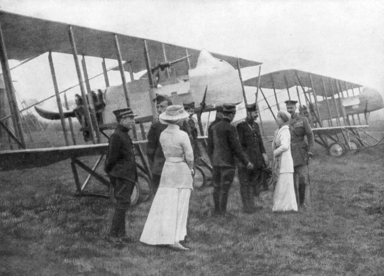 Belgická královna Alžběta na návštěvě spojeneckých pilotů, c1915 od Unbekannt