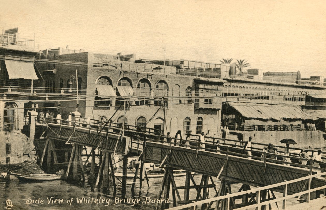 Boční pohled na Whiteley Bridge, Basra, c1918-c1939. od Unbekannt