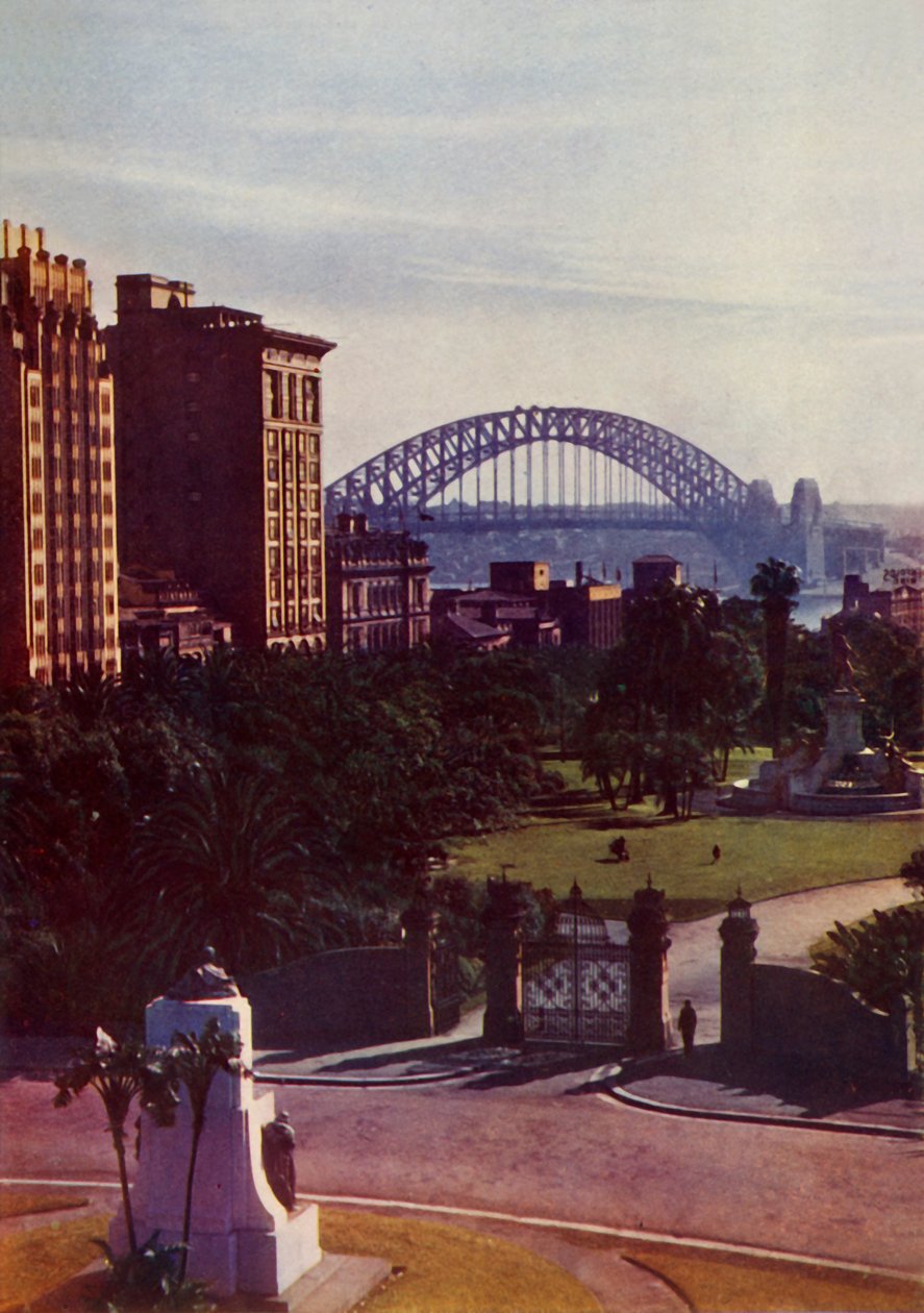 Sydney Harbour Bridge z města, c1948. od Unbekannt