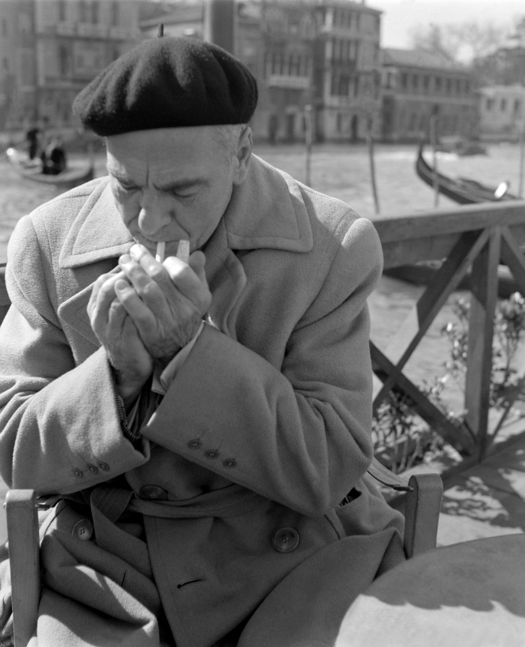 REDAKTOR WALLACE DEWITT- BENÁTKY - 1948 - od Unbekannt