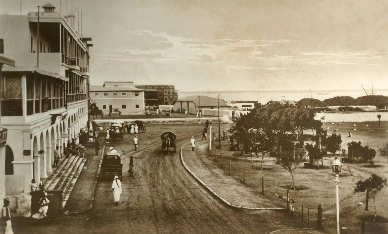 The Crescent, Aden, c1918-c1939. od Unbekannt