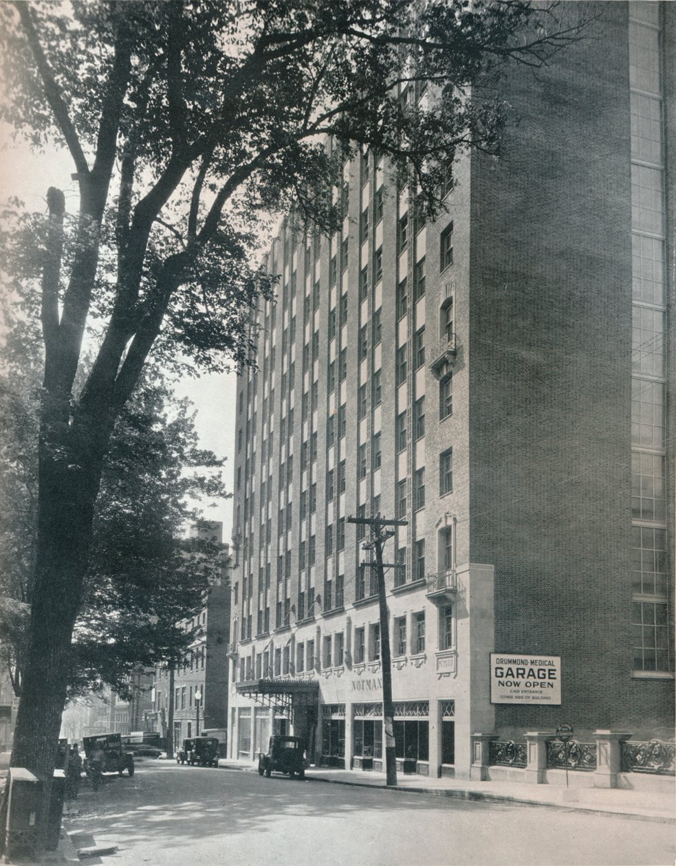 The Drummond Medical Building, Montreal, Kanada, 1932 od Unbekannt