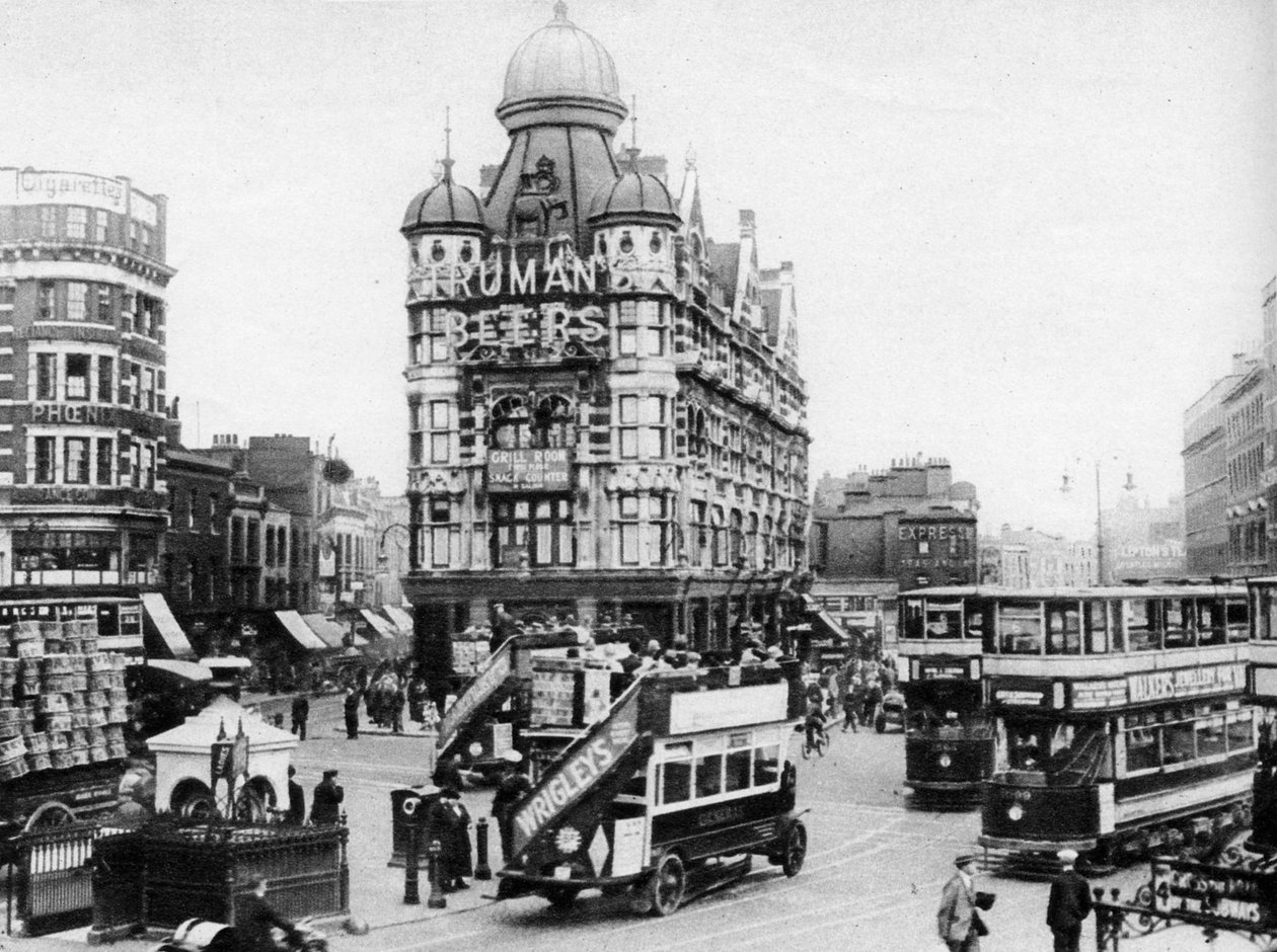 The Elephant and Castle, Londýn, 1926-1927 od Unbekannt