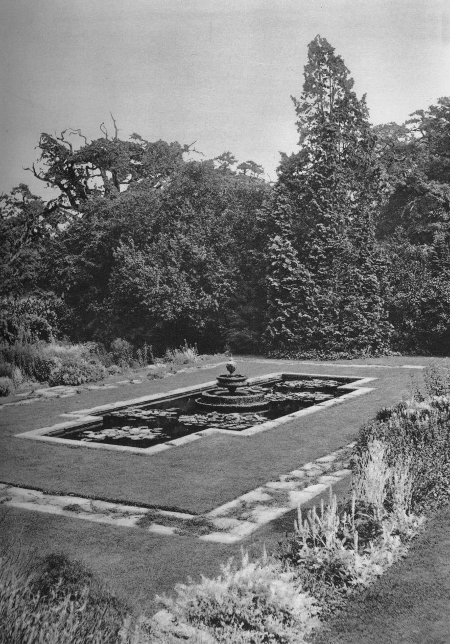 Lily Basin, The White Lodge, Richmond, 1926 od Unbekannt