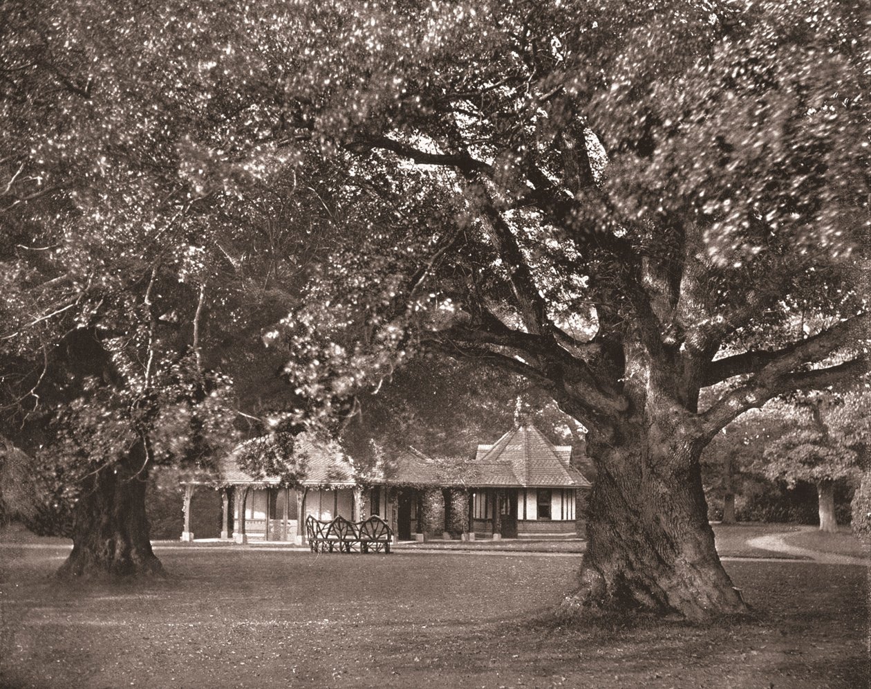 Čajovna Queens, Frogmore, Berkshire, 1894. od Unbekannt