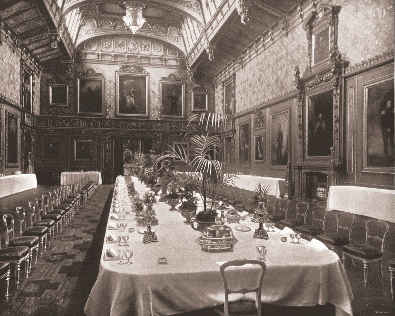 The Waterloo Chamber, Windsor Castle, Berkshire, 1894. od Unbekannt