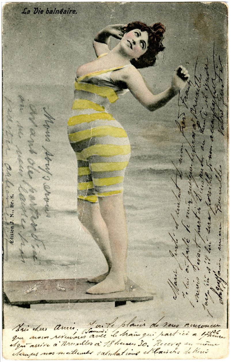 Žena v plavkách, c. začátek 1900 (pohlednice) od Alec Hunter