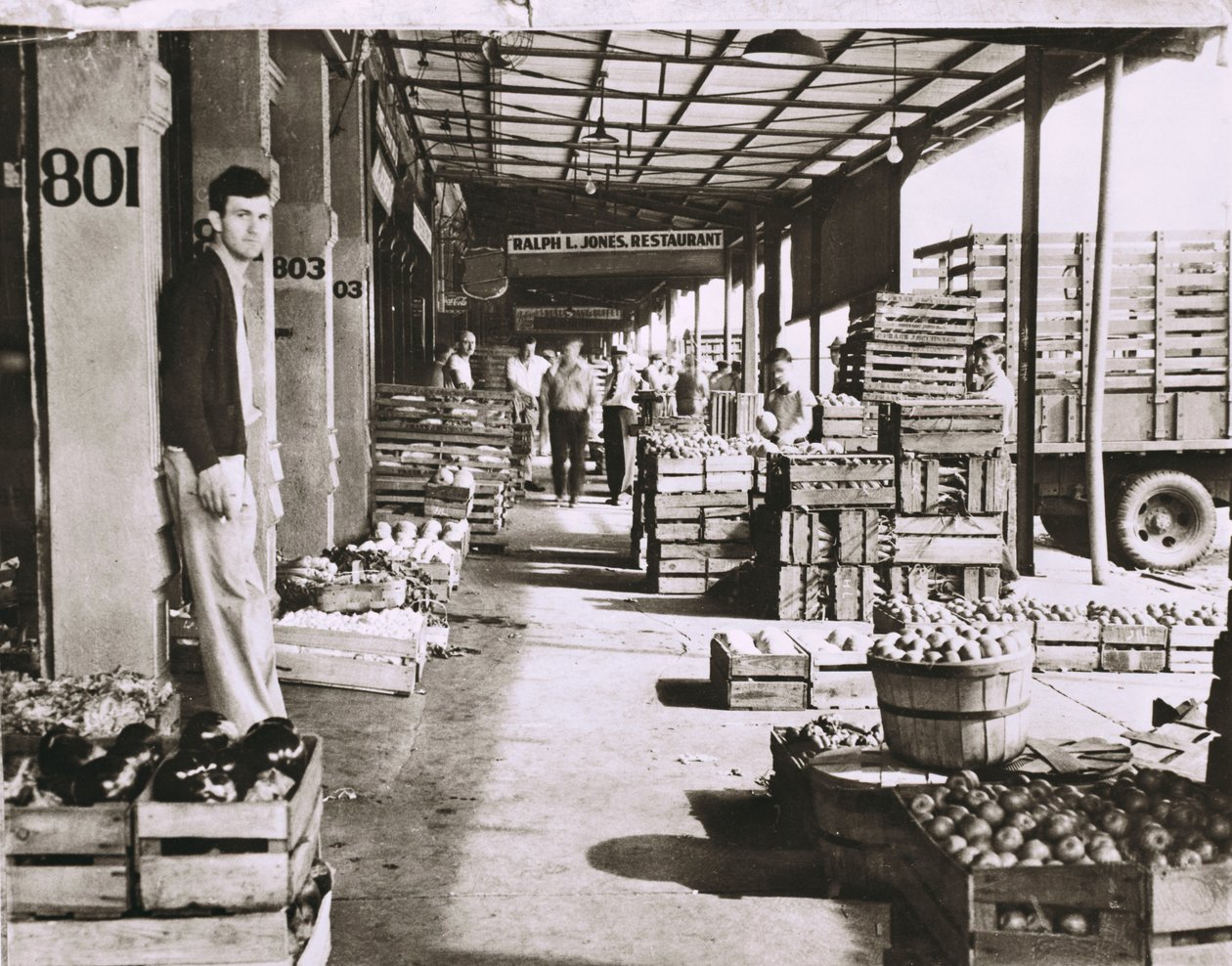 Commission Row (Produce Row), St. Louis od Unknown