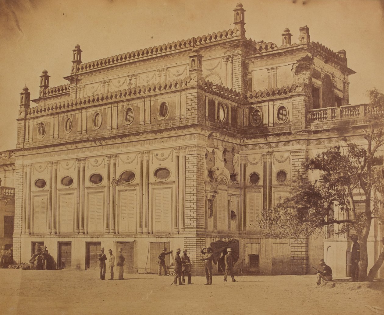 Begum Koti od Unknown photographer
