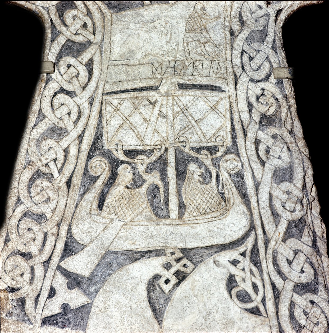 Runestone lilbjar zobrazující drakkar (kámen) od Viking