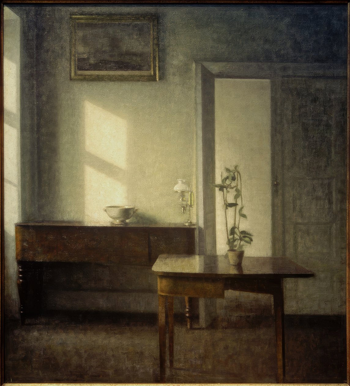 Interiér s hrnkovou rostlinou od Vilhelm Hammershoi