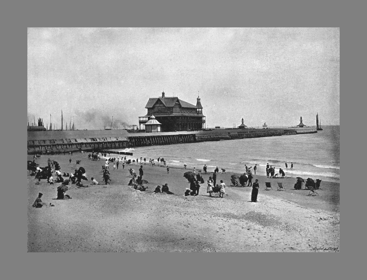Molo, Lowestoft, c1900 od Walter Boughton