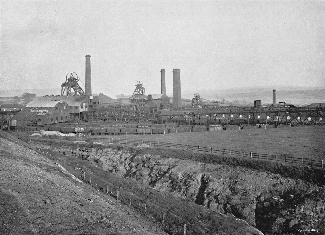 Hoyland Silkstone Collieries, Yorkshire, c1896 od Warner Gothard