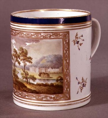 Hrnek Pinxton, malovaný s pohledem na Chatsworth, cca 1800 (porcelán) od William Billingsley