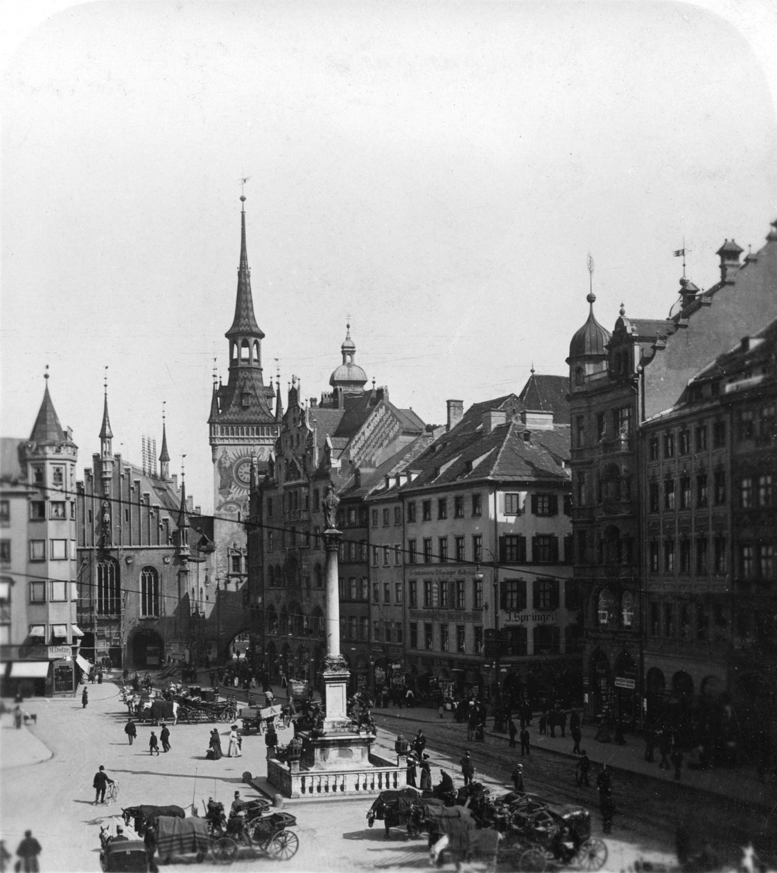 Marienplatz, Mnichov, Německo, c1900 od Wurthle and Sons