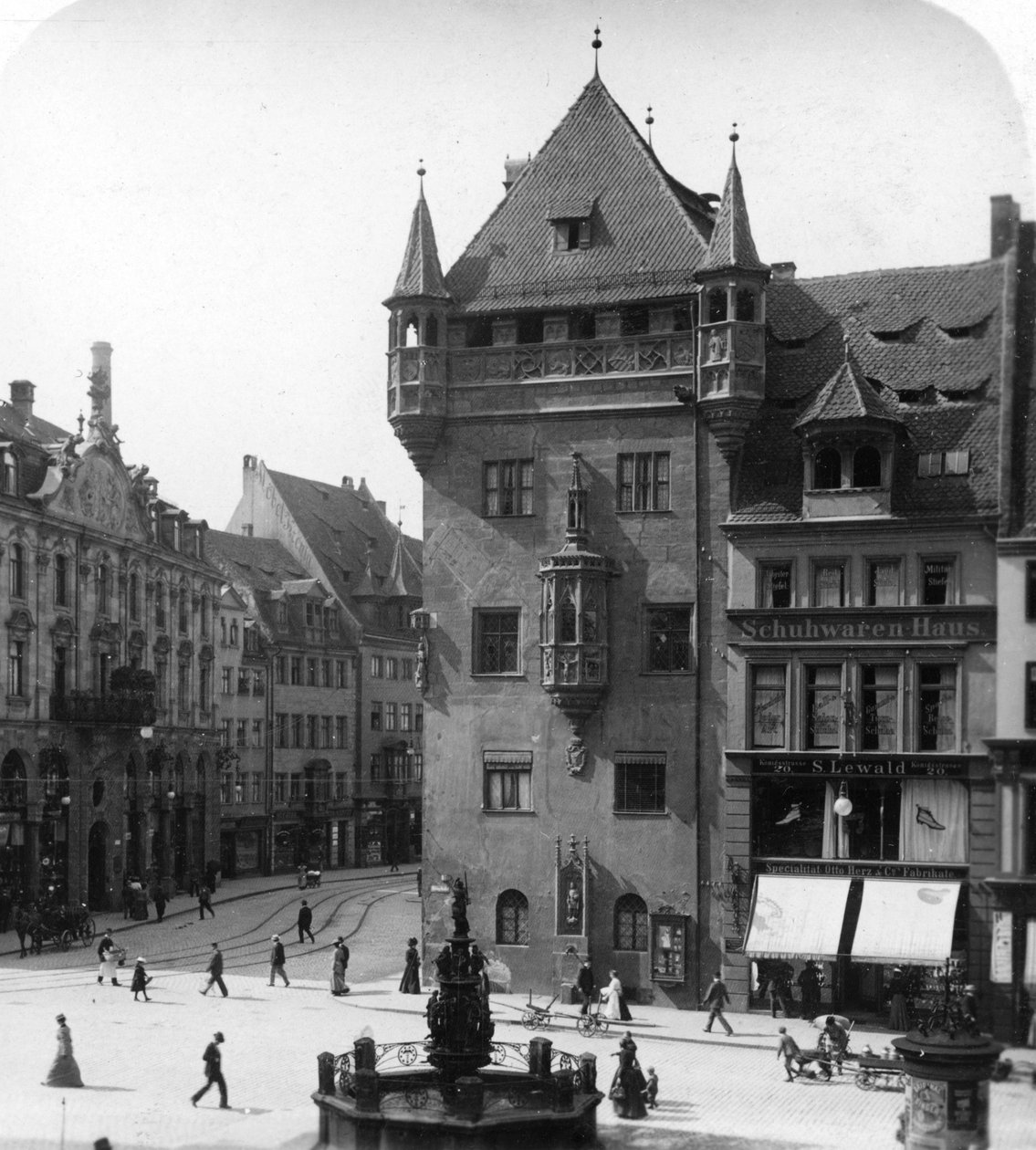 Nassauer Haus, Norimberk, Bavorsko, Německo, c1900 od Wurthle and Sons
