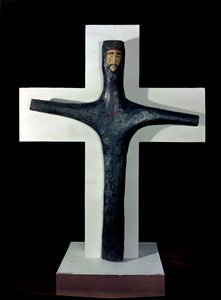 Kříž (polychromované dřevo)