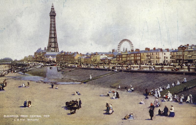 Blackpool z Central Pier (barevná fotografie) od (after) English photographer