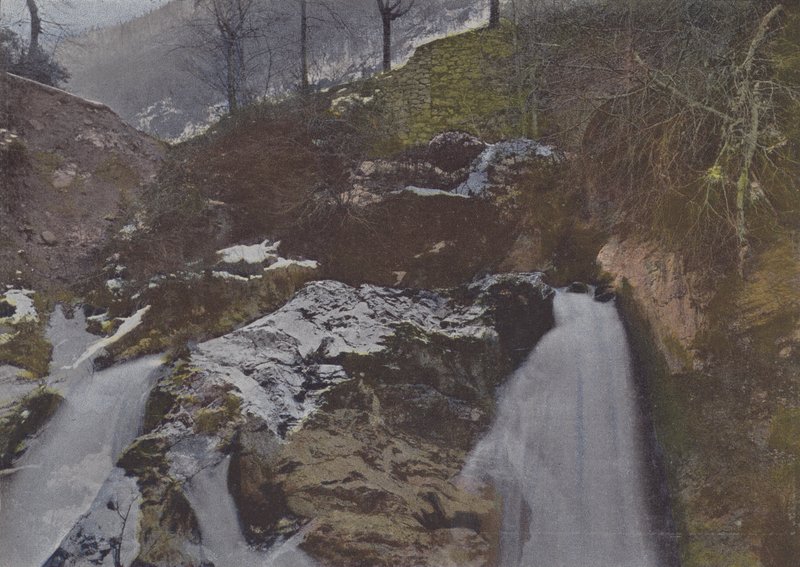 Cascade de Disco (barevné foto) od (after) French Photographer