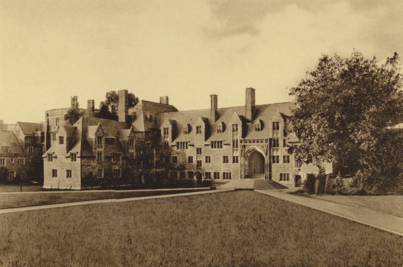Princetonská univerzita: Lockhart Hall (černobílá fotografie) od American Photographer (after)