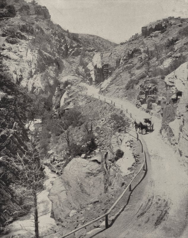 Ute Pass (černobílá fotografie) od American Photographer (after)