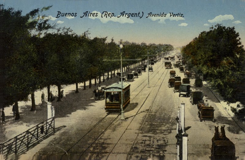 Avenida Vertiz, Buenos Aires, Argentina (barevné fotografie) od Argentinian Photographer