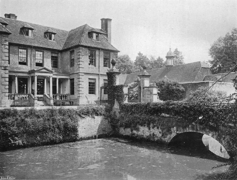 Groombridge Place od Charles Latham