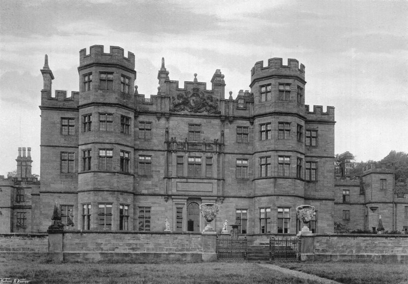 Methley Hall od Charles Latham