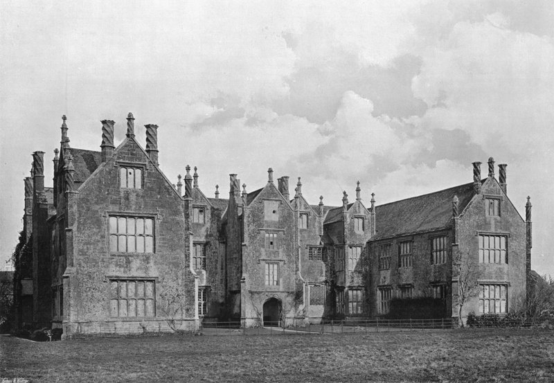 The Entrance Front, Barrington Court, Somerset od Charles Latham
