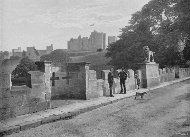 Alnwick, Lví most a hrad od English Photographer