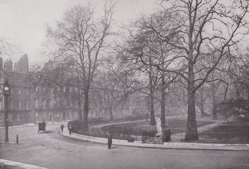 Berkeley Square od English Photographer