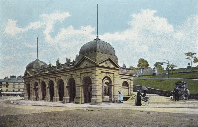 Buxton, The Pump Room od English Photographer