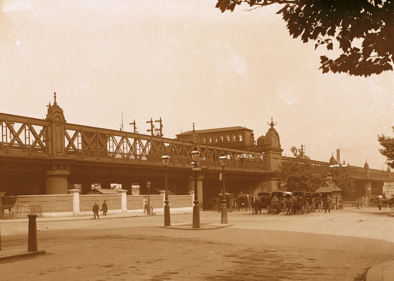 Charing Cross Bridge, Londýn od English Photographer