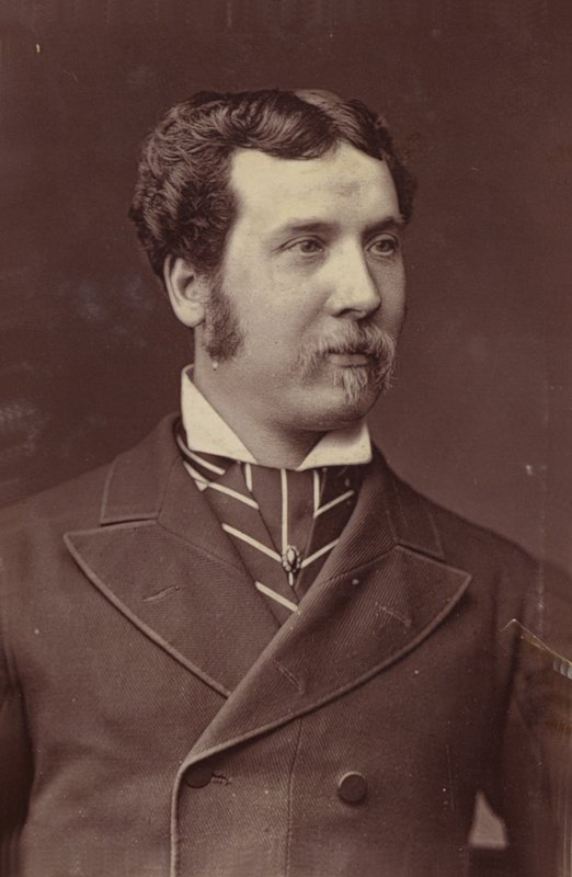 Chas. Warner od English Photographer