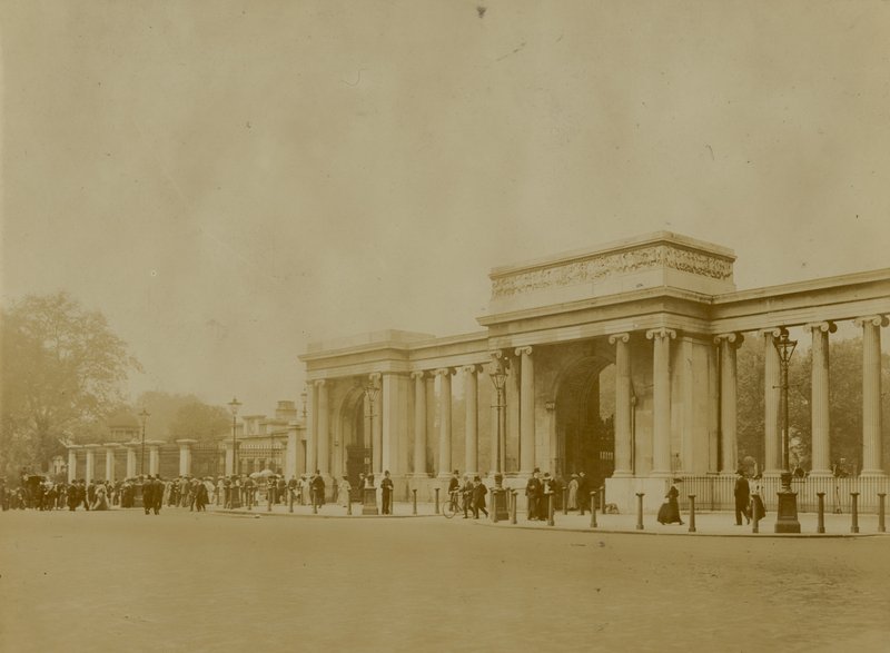 Hyde Park Corner, Londýn od English Photographer