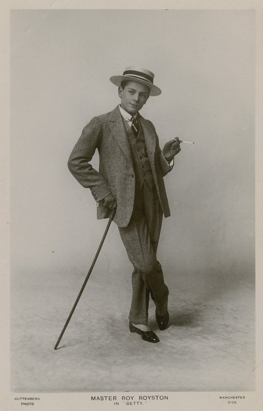 Mistr Roy Royston, v Betty od English Photographer