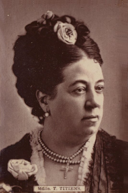 slečna T. Titiansová od English Photographer