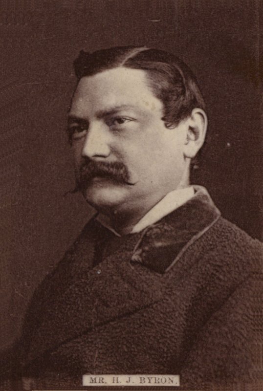 pan H. J. Byron od English Photographer