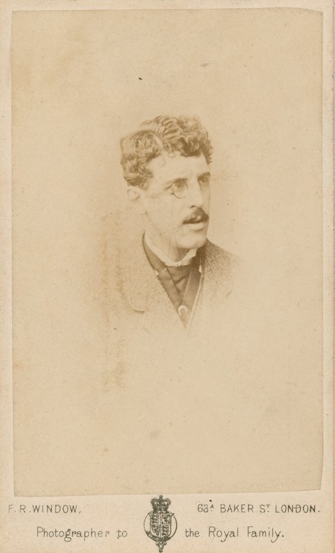 Sir Squire Bancroft od English Photographer