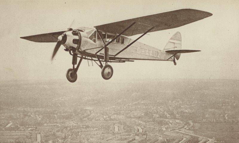 De Havilland "Hawk-Moth" (čb fotografie) od English Photographer