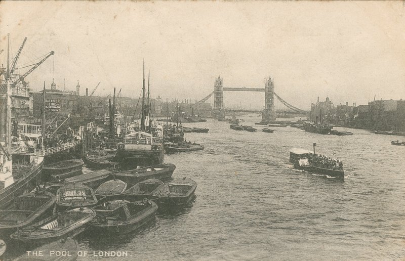 The Pool of London od English Photographer