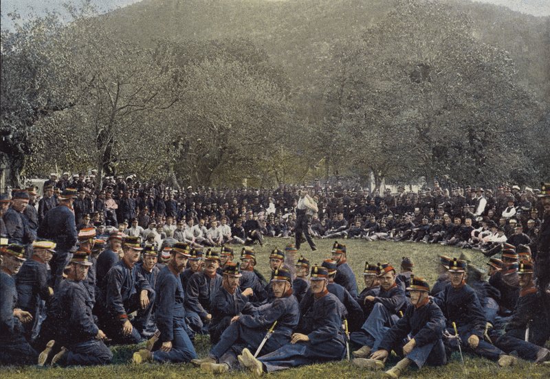 Interlaken, Fete Militaire od European Photographer
