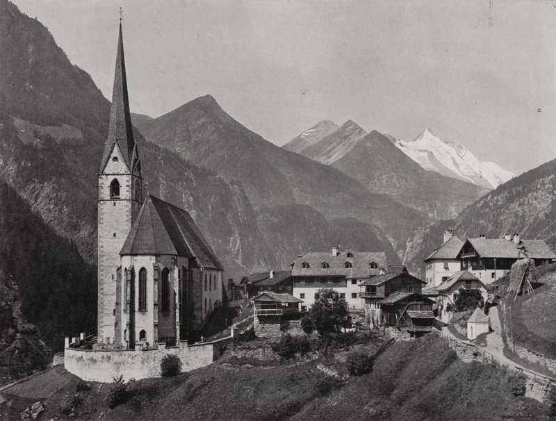 Heiligenblut, Hohe Tauern; Karnten (B/W Photo) od European Photographer