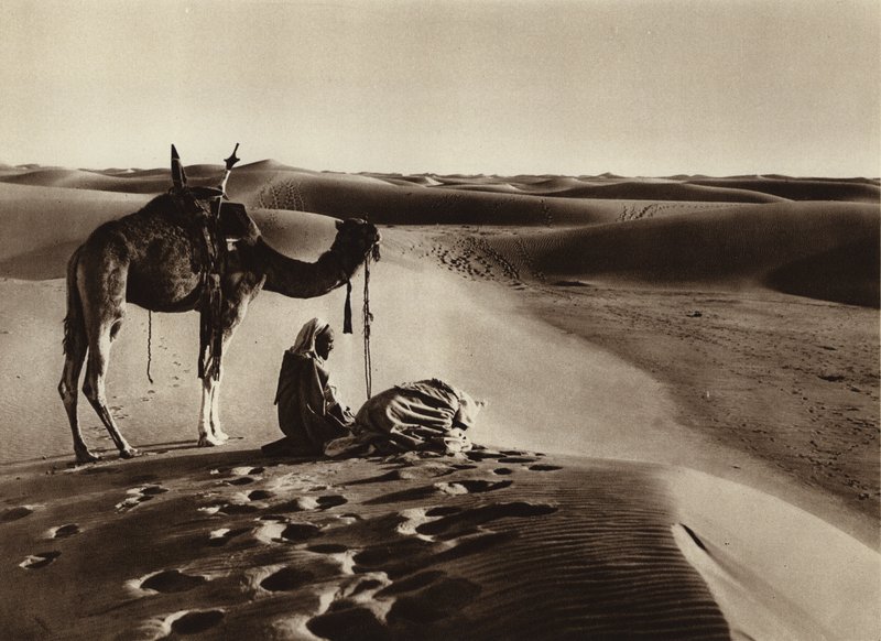Uctívání v poušti (černobílá fotografie) od European Photographer