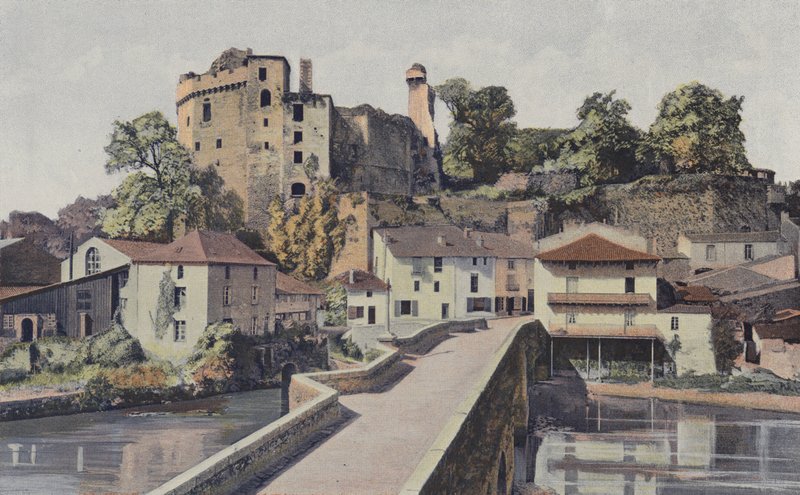 Clisson, Starý most a zřícenina zámku od French Photographer