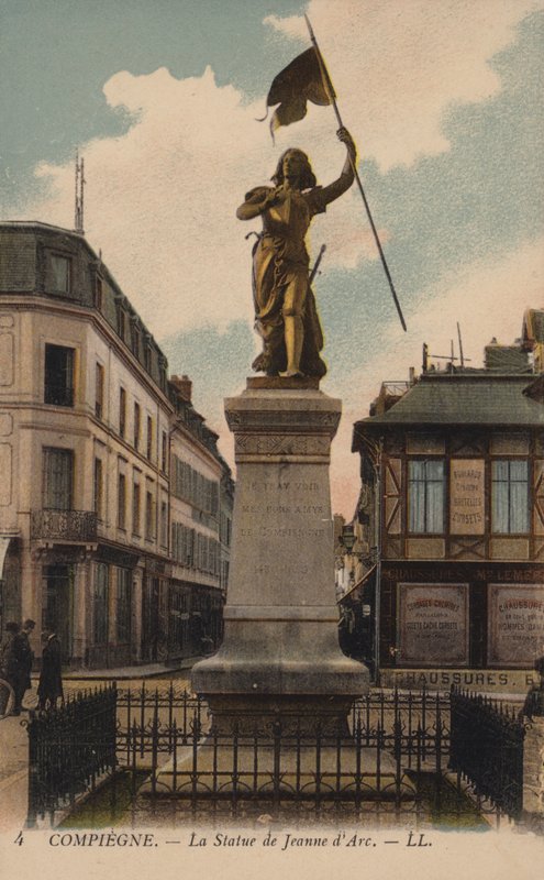 Compiegne, Stát Johanky z Arku od French Photographer