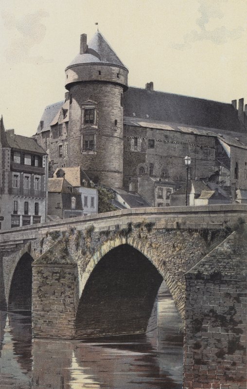 Laval, Starý zámek od French Photographer