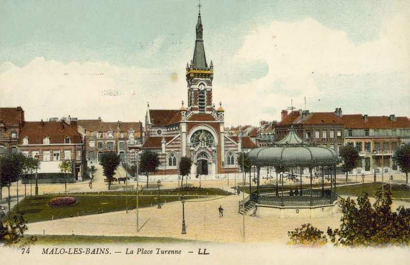 Place Turenne, Malo-les-Bains (barevná fotografie) od French Photographer