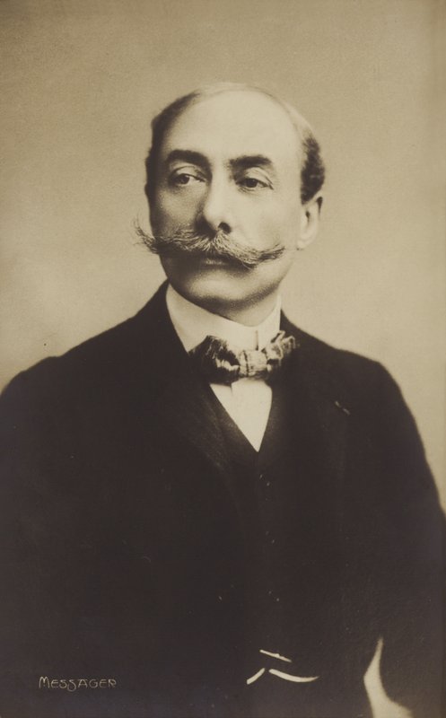 Portrét Andreho Messagera od French Photographer