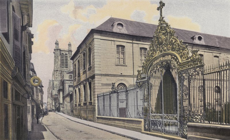 Troyes, Hotel-Dieu a katedrála od French Photographer